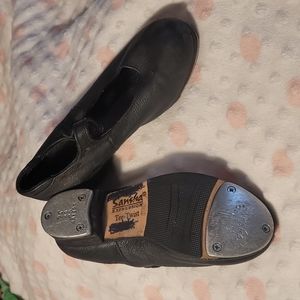 Sansha Expression Girls size 10 Dance Tap costume matte black shoes